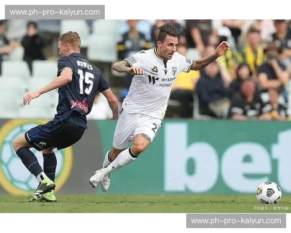 跨越时空的红粉博弈：广州恒大与大阪樱花的亚冠史诗对决，谁才是亚洲王权的终极注脚？